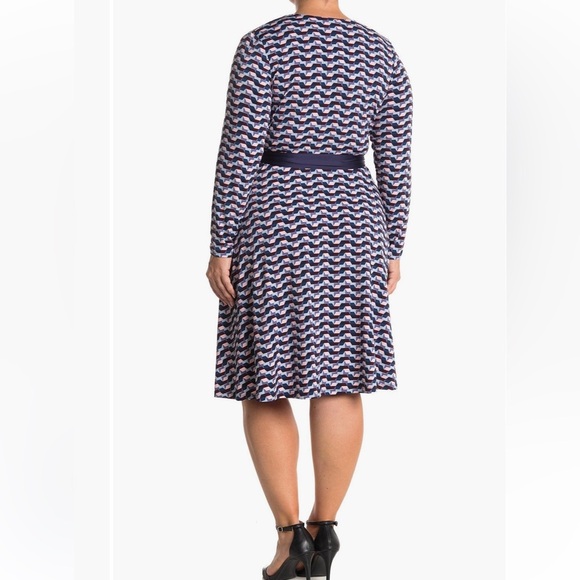 NWT Leota 2X Perfect Wrap Dress Knit Navy Print Long Sleeve - Picture 4 of 8